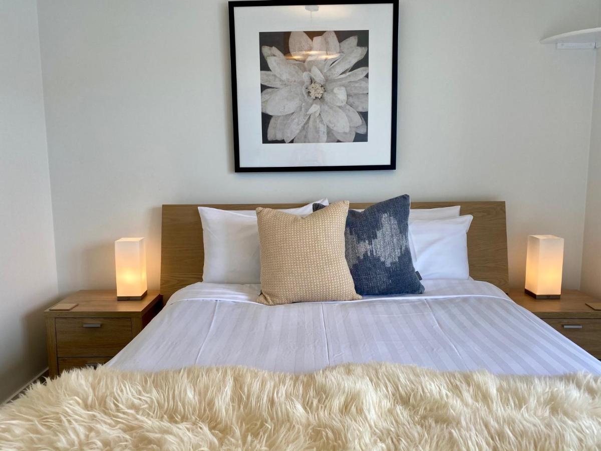 'Lakelife' Lake Front Apartment クイーンズタウン エクステリア 写真